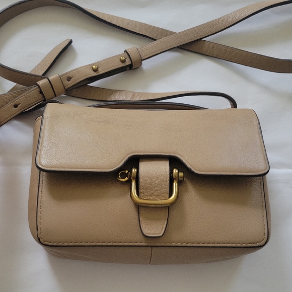 J. Crew EUC Tan Leather Crossbody Bag with Brass Buckle Snap Closure - Picture 1 of 16